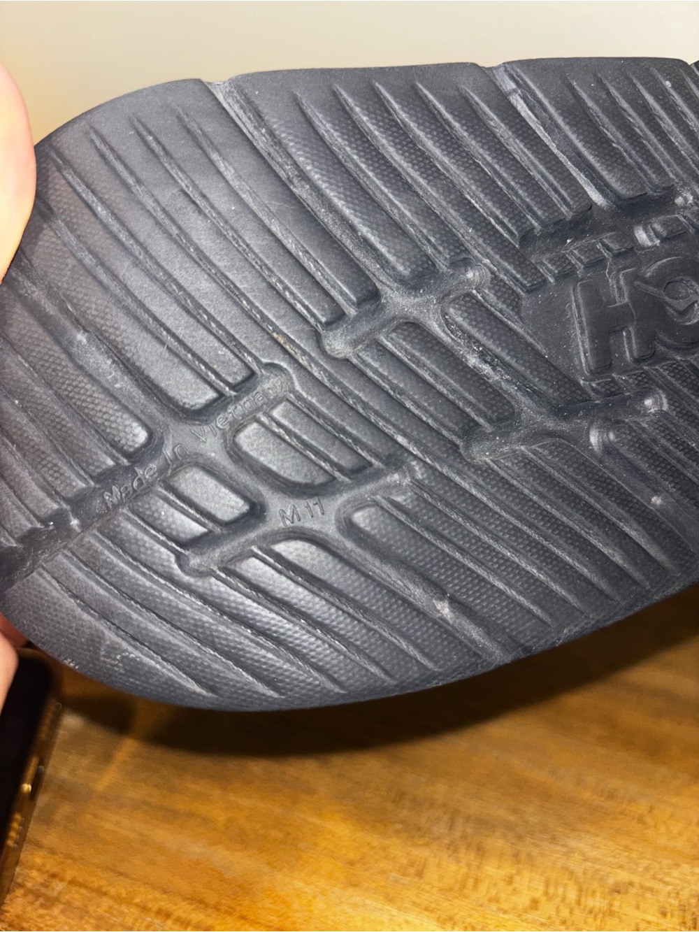 Hoka Ora Luxe Recovery Slide - Picture 5 of 5